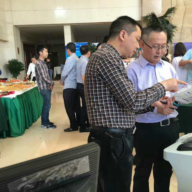 1493022887115380.jpg 808773378106906608.jpg